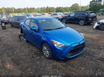  Salvage Toyota Yaris