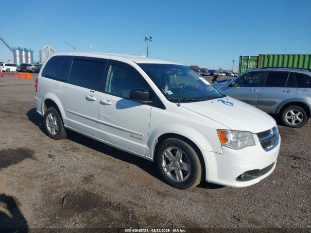  Salvage Dodge Grand Caravan
