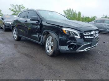  Salvage Mercedes-Benz GLA