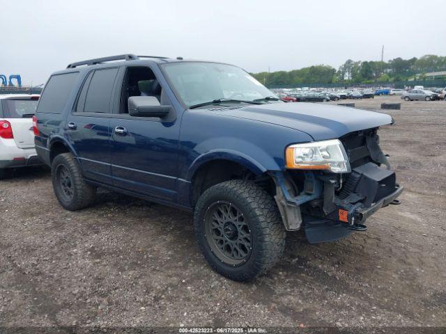  Salvage Ford Expedition