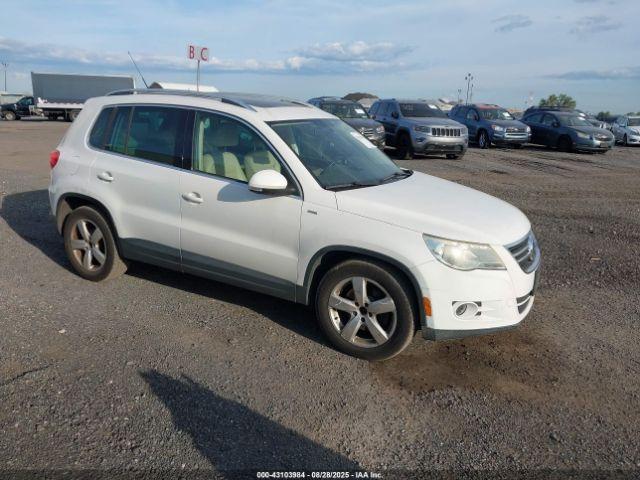  Salvage Volkswagen Tiguan