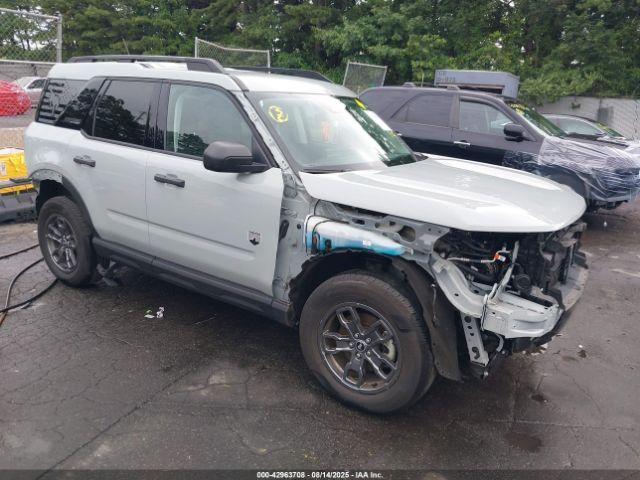  Salvage Ford Bronco