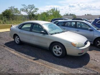 Salvage Ford Taurus