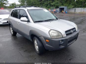  Salvage Hyundai TUCSON