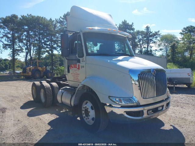  Salvage International 8000