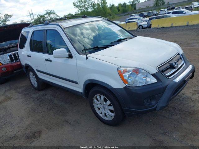  Salvage Honda CR-V