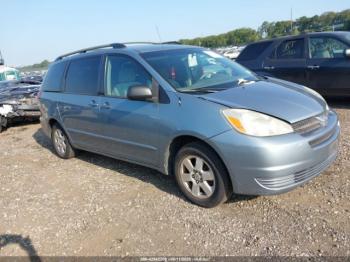  Salvage Toyota Sienna