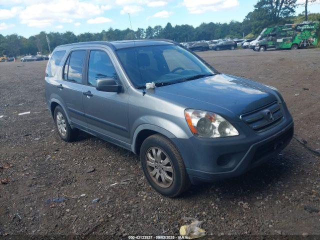  Salvage Honda CR-V