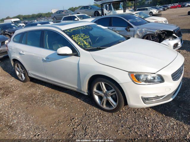  Salvage Volvo V60