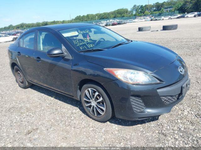  Salvage Mazda Mazda3