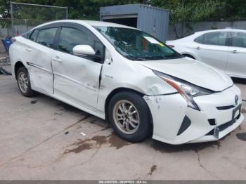  Salvage Toyota Prius