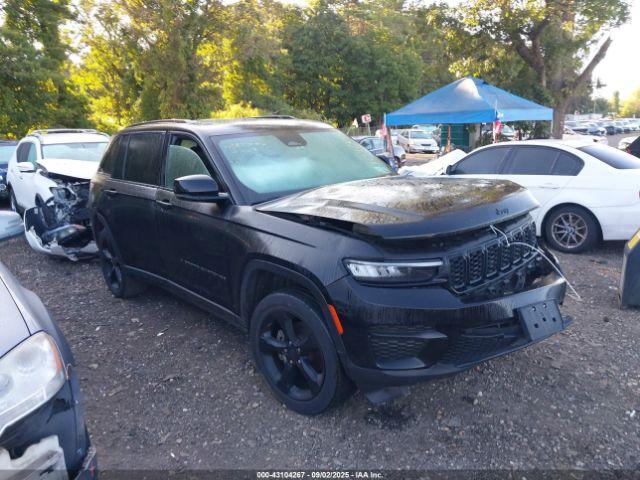  Salvage Jeep Grand Cherokee