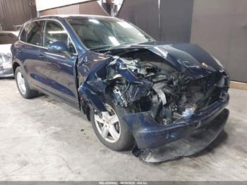  Salvage Porsche Cayenne