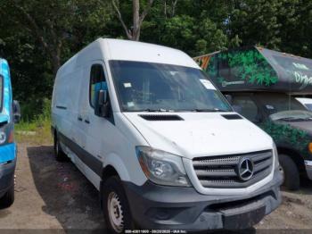  Salvage Mercedes-Benz Sprinter 2500