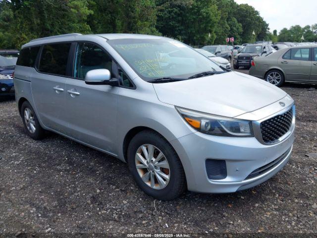  Salvage Kia Sedona