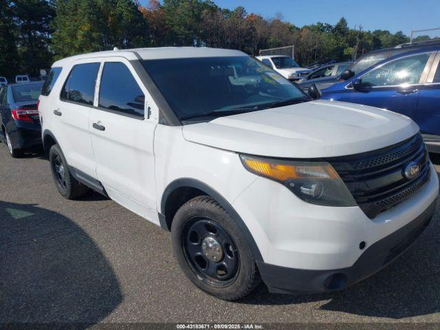  Salvage Ford Utility Police Intercepto