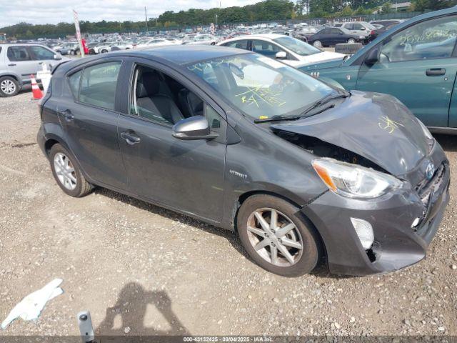  Salvage Toyota Prius c