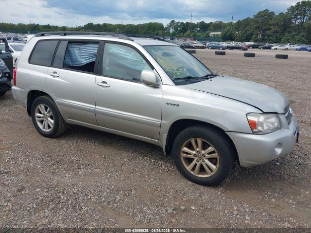  Salvage Toyota Highlander