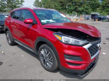  Salvage Hyundai TUCSON