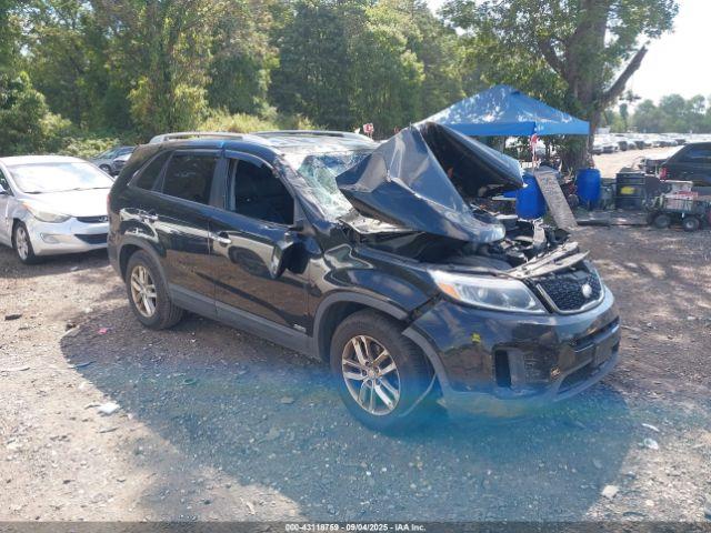  Salvage Kia Sorento