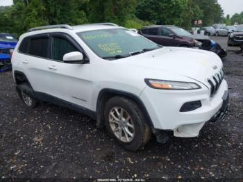  Salvage Jeep Cherokee