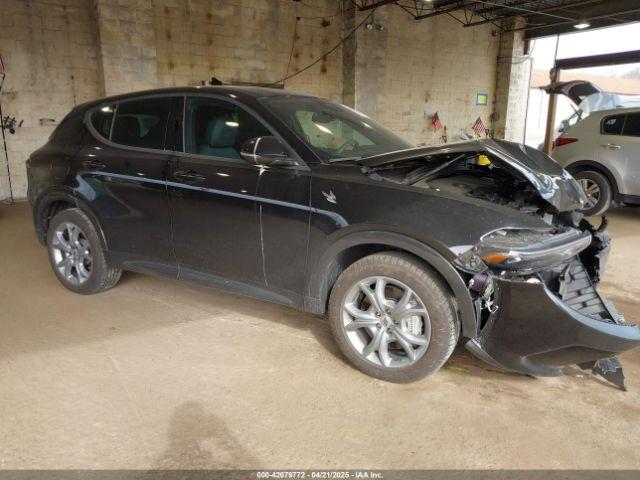  Salvage Dodge Hornet