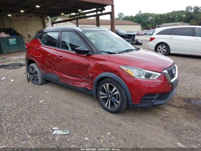  Salvage Nissan Kicks