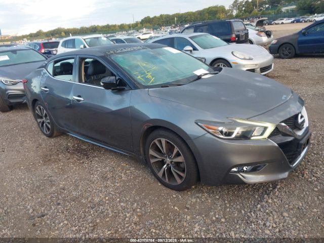  Salvage Nissan Maxima