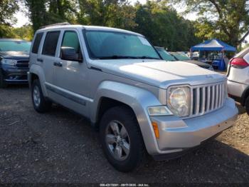  Salvage Jeep Liberty