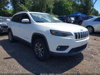  Salvage Jeep Cherokee