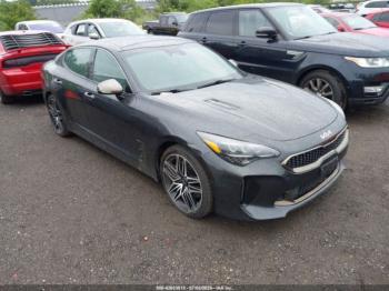 Salvage Kia Stinger