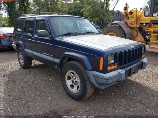  Salvage Jeep Cherokee