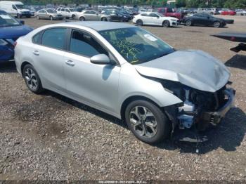  Salvage Kia Forte