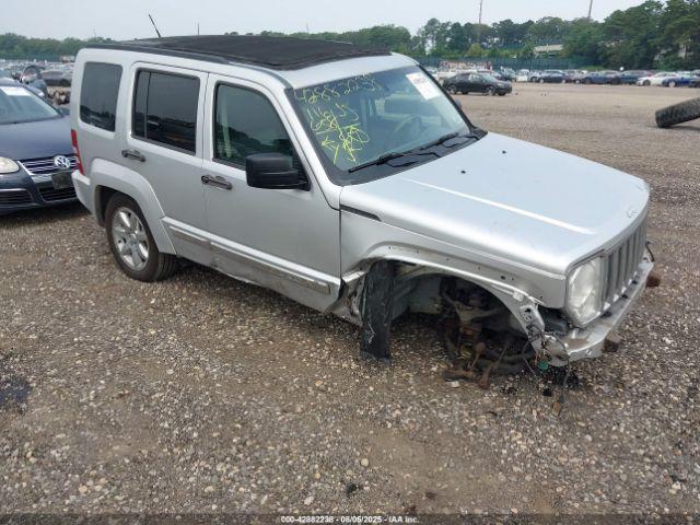  Salvage Jeep Liberty