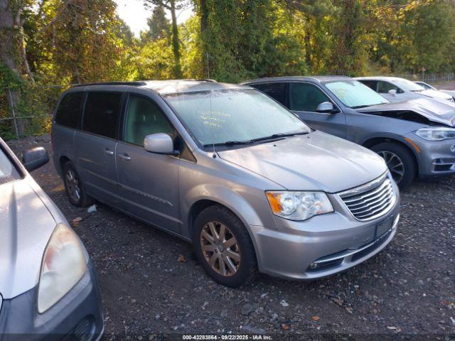  Salvage Chrysler Town & Country