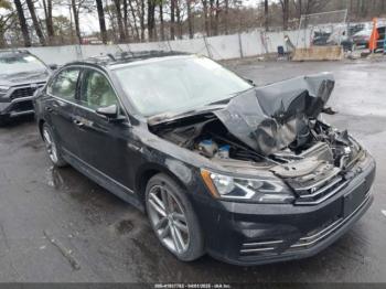  Salvage Volkswagen Passat