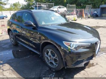  Salvage Alfa Romeo Stelvio