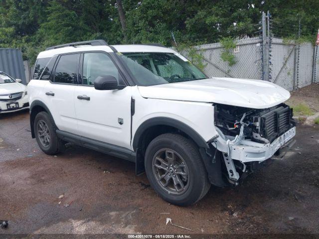  Salvage Ford Bronco