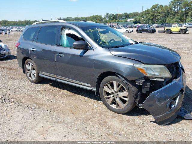  Salvage Nissan Pathfinder