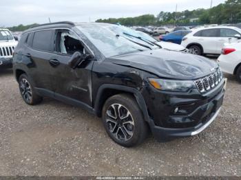  Salvage Jeep Compass