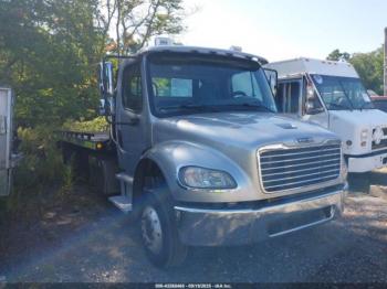  Salvage Freightliner M2