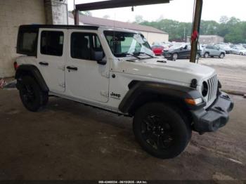  Salvage Jeep Wrangler
