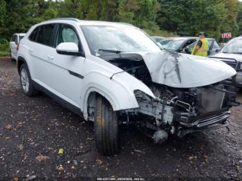  Salvage Volkswagen Atlas