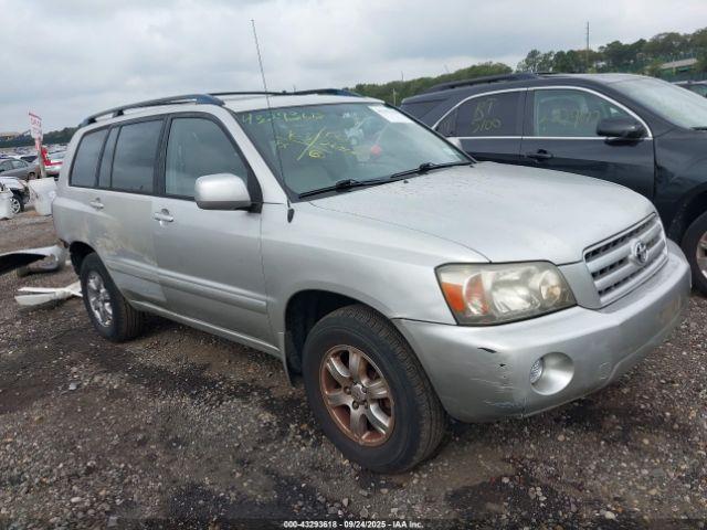  Salvage Toyota Highlander