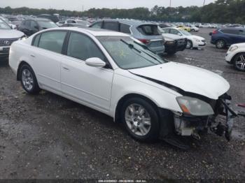  Salvage Nissan Altima