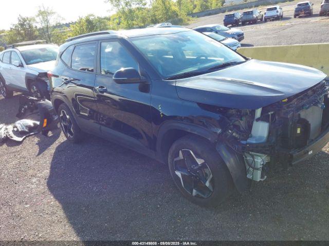  Salvage Kia Seltos