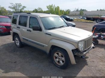  Salvage Jeep Liberty