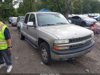  Salvage Chevrolet Silverado 1500