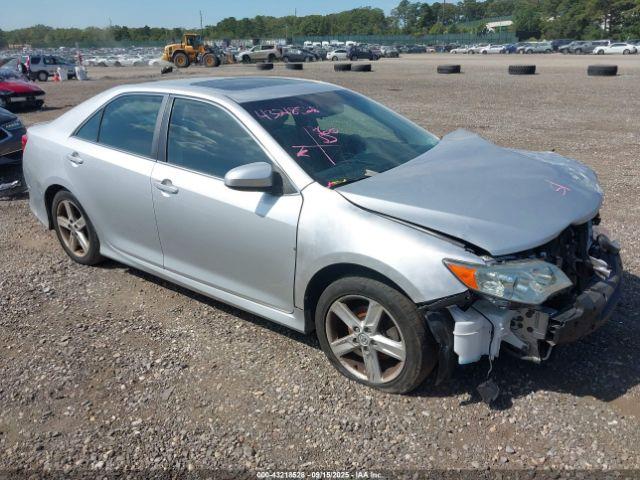  Salvage Toyota Camry