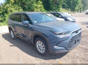  Salvage Toyota Grand Highlander